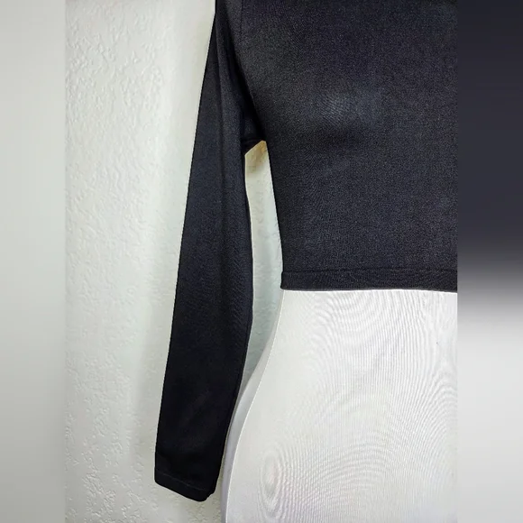 Free People For Revolve Super Crop Seamless Turtleneck Size M/L Long Sleeve - Picture 3 of 13